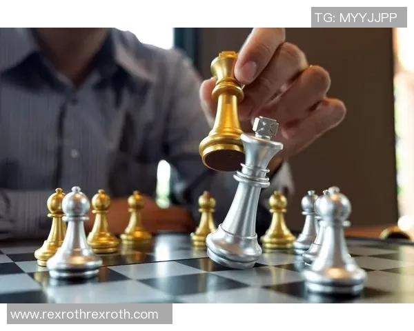 布拉德与米尔顿的巅峰对决谁将赢得最终胜利解析两位棋手的精彩博弈 布拉德与米尔顿的巅峰对决谁将赢得最终胜利解析两位棋手的精彩博弈